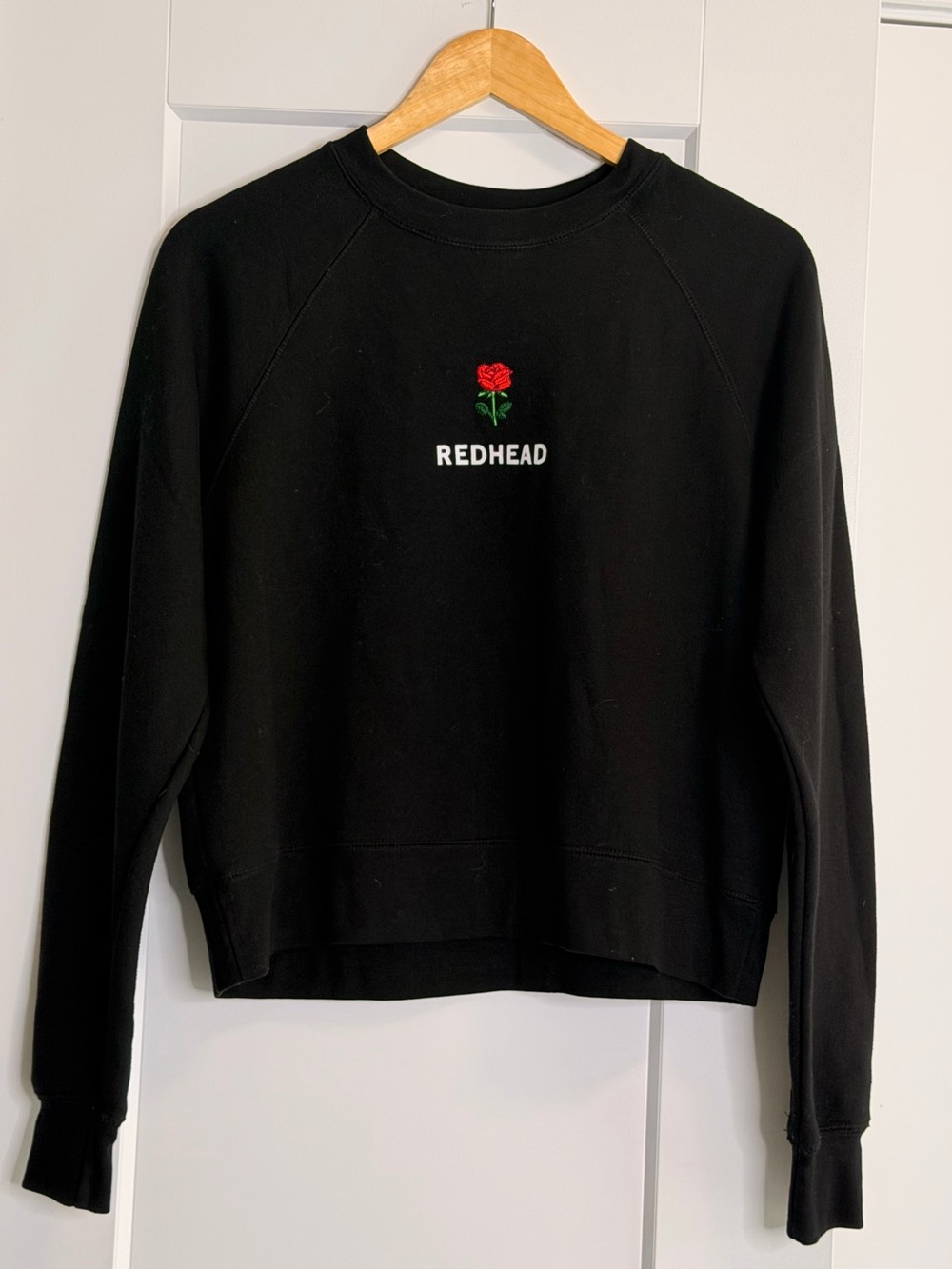 🩵2 for 30- Brunette The Label Black Crewneck Sweatshirt with Red Rose Embroidery